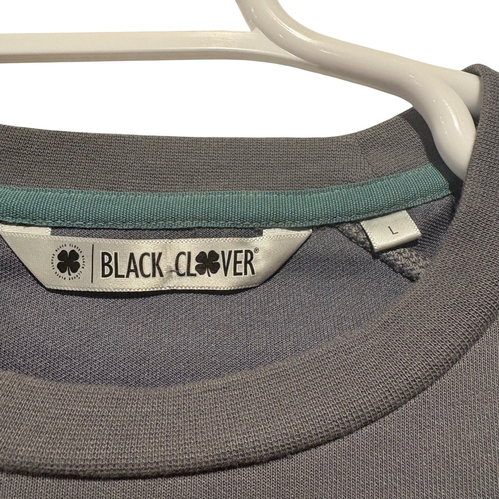 Black Clover Mens Gray Long Sleeve Crewneck Sweatshirt‎ Pocket Size L - Picture 3 of 8